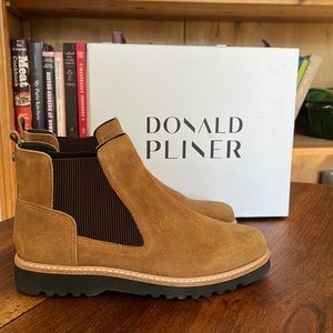 Donald Pliner Carsyn Chelsea boot